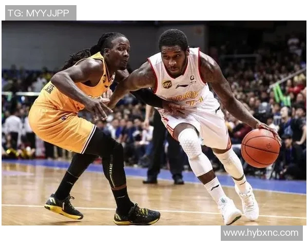 广州羽毛球队在世锦赛积分榜上以74分稳居第一名展现强大实力